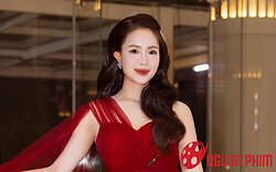 Vẻ gợi cảm của Hồng Diễm ở tuổi 43
