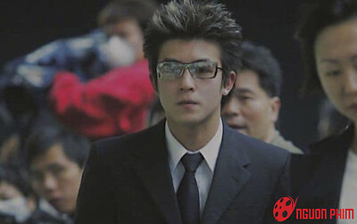 1.300 bức ảnh nóng gây rúng động showbiz bị đào lại sau những giọt nước mắt của Kim Soo Hyun