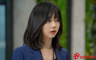 Anh trai Đàm Tùng Vận đã bị khán giả tẩy chay vì dẫn 'gái đẹp' vào khách sạn