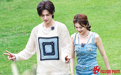 Bạch Lộc bất ngờ công khai kỷ niệm 1 năm hẹn hò với Trương Lăng Hách