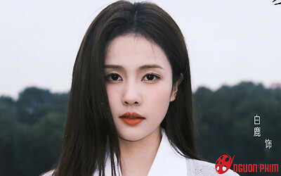 Bạch Lộc chuẩn bị 'thất sủng' vì sự xuất hiện của 'tiểu Triệu Lệ Dĩnh'