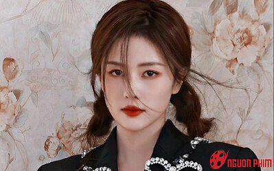 Bạch Lộc thoát kiếp nạn phong sát, chỉ một hành động mà dân tình vỗ tay rần rần