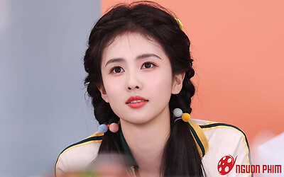Bạch Lộc từng suýt mất vai nữ chính trong dự án chính kịch mới vì quá xinh đẹp