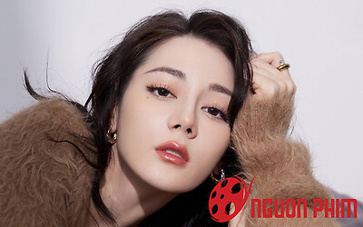 Bị chèn ép, Địch Lệ Nhiệt Ba có quyết định lớn, học theo đàn chị Dương Mịch