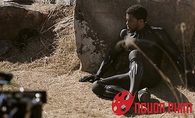 Black Panther lộ ảnh hậu trường chưa từng được công bố