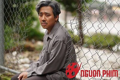 Bố Già: Trấn Thành bị chỉ trích 