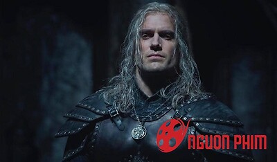 Bom tấn The Witcher tung tạo hình mới của nam thần Henry Cavill