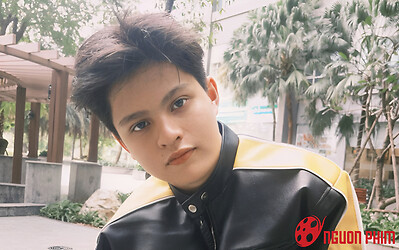 Cận cảnh visual nét căng của con trai Thanh Thúy - Đức Thịnh ở tuổi 15