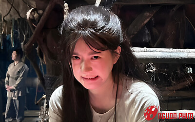 Cảnh không lên sóng trong Rèm Ngọc Châu Sa bóc trần con người thật của Triệu Lộ Tư