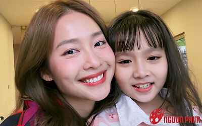 Chân dung 'con gái' cực phẩm năm nay lên 10 tuổi của Khả Ngân