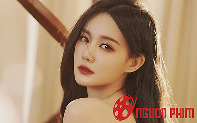 Chị em sinh đôi của Bạch Lộc bị bắt gặp có hành động vô duyên