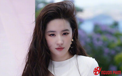 Chồng Lưu Diệc Phi gây sốt bởi một bộ phận trên cơ thể