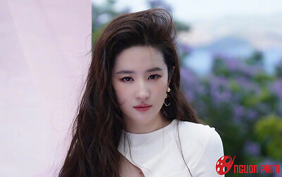 Chưa kịp công khai bạn trai, Lưu Diệc Phi đã bị 'tiểu tam' phá đám