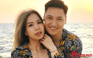 Chuyện tình đẹp như ngôn tình của Mạnh Trường với bà xã bằng tuổi