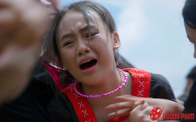 'Con gái' Hồng Diễm gây bão trên phim giờ vàng, diễn xuất làm lu mờ dàn cast