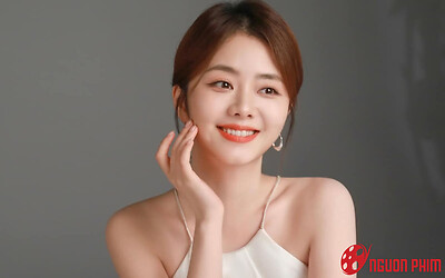 Đàm Tùng Vận công khai yêu mỹ nam kém 3 tuổi, đẹp đôi thế nào mà được khen ngợi?