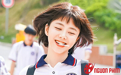 Đàm Tùng Vận từ chối diễn vai học sinh và cách xử lý không ai ngờ của đoàn phim