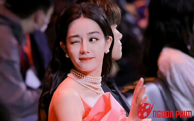 Đây là thứ giúp Địch Lệ Nhiệt Ba chặt đẹp Dương Tử - Bạch Lộc