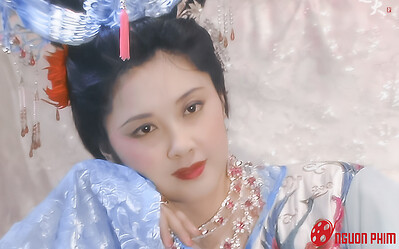 Đệ nhất mỹ nhân Tây Du Ký: 73 tuổi vẫn trẻ đẹp, sống hạnh phúc bên chồng cưng chiều