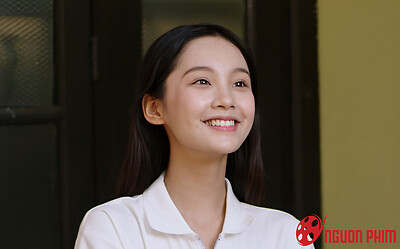 Đi Giữa Trời Rực Rỡ: Bộ phim bất ổn về cả diễn xuất lẫn nội dung