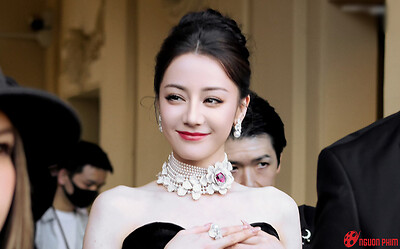 Địch Lệ Nhiệt Ba bí mật kết hôn và sinh con?