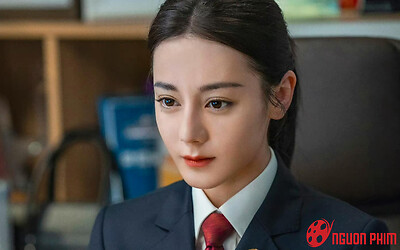 Địch Lệ Nhiệt Ba phủ nhận đóng Công Tố Tinh Anh để chuyển hình, khẳng định vẫn nhận phim ngôn tình