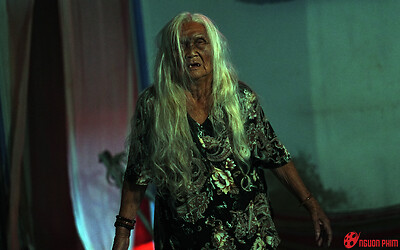 Diện mạo lạ lẫm của nghệ sĩ Hồng Sáp ở tuổi U90