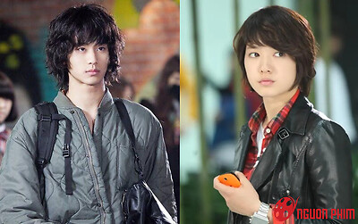 Diễn viên vào vai thần tượng trong K-drama: Park Shin Hye quá đỉnh, Kim Soo Hyun lạ lắm