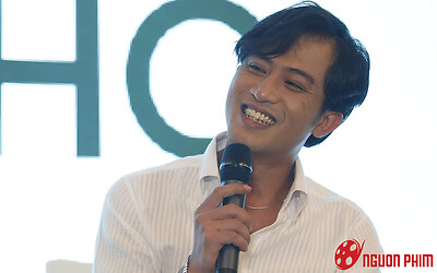 Doãn Quốc Đam chia sẻ về giọng nói và dáng đi 'độc lạ' ở Làng Trong Phố