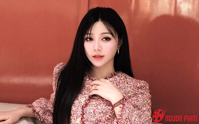 Đoạn video 15 giây bóc trần nhan sắc thật Quỳnh Kool