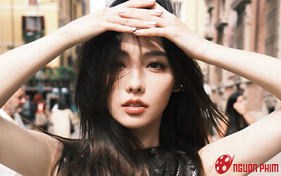 Động thái của đài truyền hình khiến sự nghiệp sao nữ 'lành ít dữ nhiều' vì Lisa