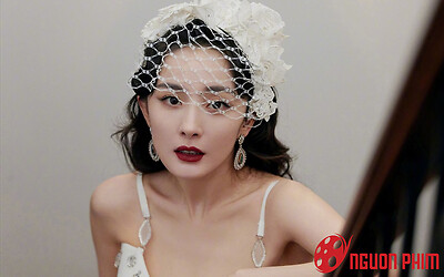 Dương Mịch bất ngờ bị mắng vô tâm: Thị phi không ngừng kéo đến tìm chị!