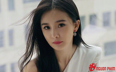 Dương Mịch công khai tình cảm với một sao nam đình đám Cbiz