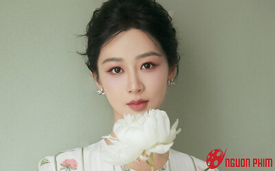 Dương Tử chính thức thông báo ngày trọng đại, dân tình rần rần chúc mừng