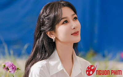 Dương Tử được khen trẻ trung khi đứng cạnh đàn em, Dương Mịch lập tức bị réo tên