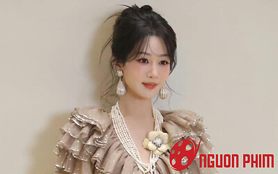 Dương Tử và 'bạn trai' hơn 1 tuổi báo tin vui sau 6 năm hẹn hò