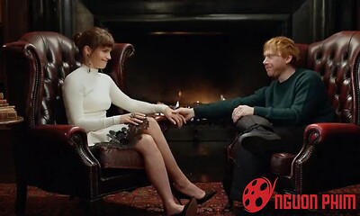 Emma Watson bất ngờ và cảm kích trước tình cảm của Rupert Grint