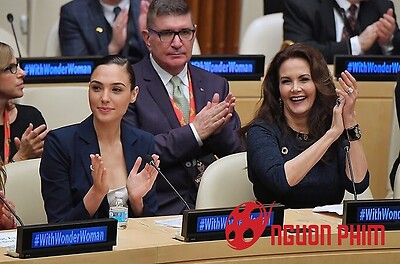 Gal Gadot phải tuân thủ những điều kiện gì để trở thành Wonder Woman?