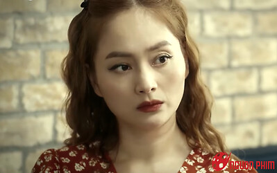 Gia Đình Mình Vui Bất Thình Lình tập 17: Lan Phương cảnh cáo Doãn Quốc Đam về chuyện ngoại tình