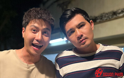 Gia Đình Mình Vui Bất Thình Lình tập 23: Ba anh em Thanh Sơn bị vợ phát hiện đi 'karaoke ôm'