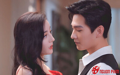 Hai phim mới lên sóng đều flop, Dương Dương và Địch Lệ Nhiệt Ba bất ngờ tái hợp