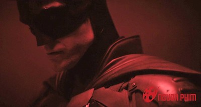 Hé lộ tạo hình đầu tiên của Robert Pattinson trong 