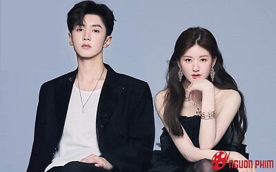 Hết giấu giếm Trần Triết Viễn công khai tình mới, nhan sắc áp đảo Triệu Lộ Tư