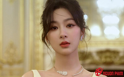 Hết Triệu Lộ Tư, đến Dương Tử bị chê cười vì photoshop quá lố