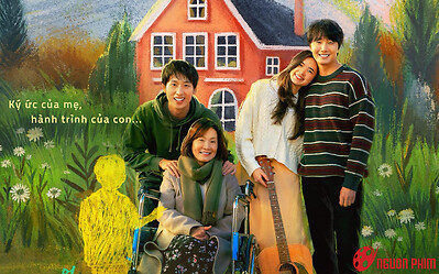 Hồng Đào 'mua' vai