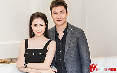 Hồng Diễm, Kiều Anh và loạt nghệ sĩ đổ xô đi xem phim Mạnh Trường đóng