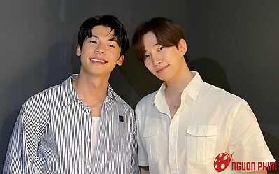 Hứa Quang Hán - Lee Junho chung khung hình: Bằng tuổi nhau nhưng nhìn lạ lắm