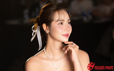 Huyền Lizzie chuẩn bị lên xe hoa?