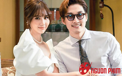 Huyền Lizzie công khai bày tỏ tình cảm với một mỹ nam khiến Đình Tú ghen 'đỏ mắt'