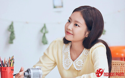 Jennie (BLACKPINK) công khai tình cảm với tiền bối lớn hơn 23 tuổi